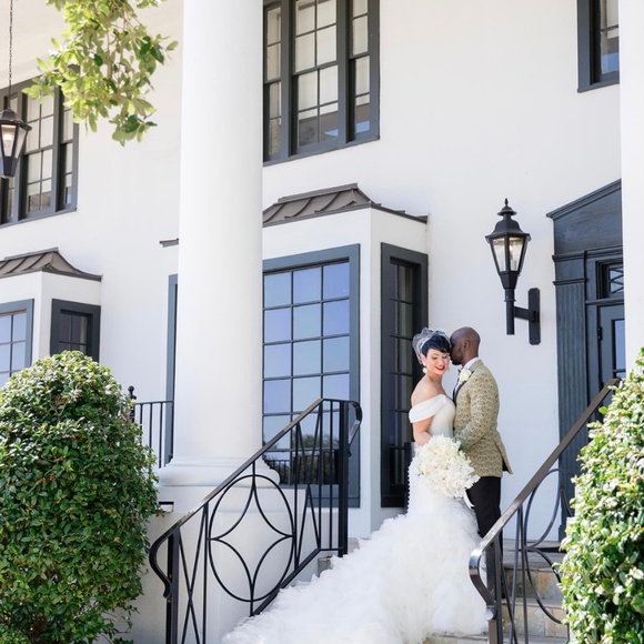 Martina Lima Wedding Gown - Picture 5 of 7